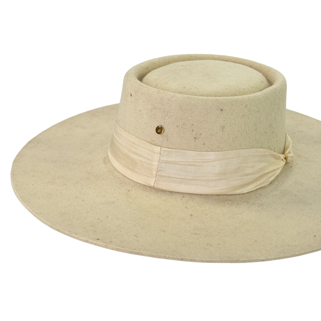 Malva - Ivory Ribbon